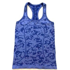 Lululemon Run Swiftly Heathered Sapphire Blue Seamless Racerback Tank Size: M(6)